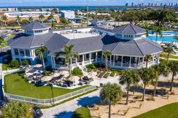North Palm Beach Law Services